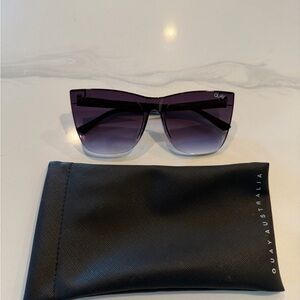 Quay Australia “Come Thru” Sunglasses